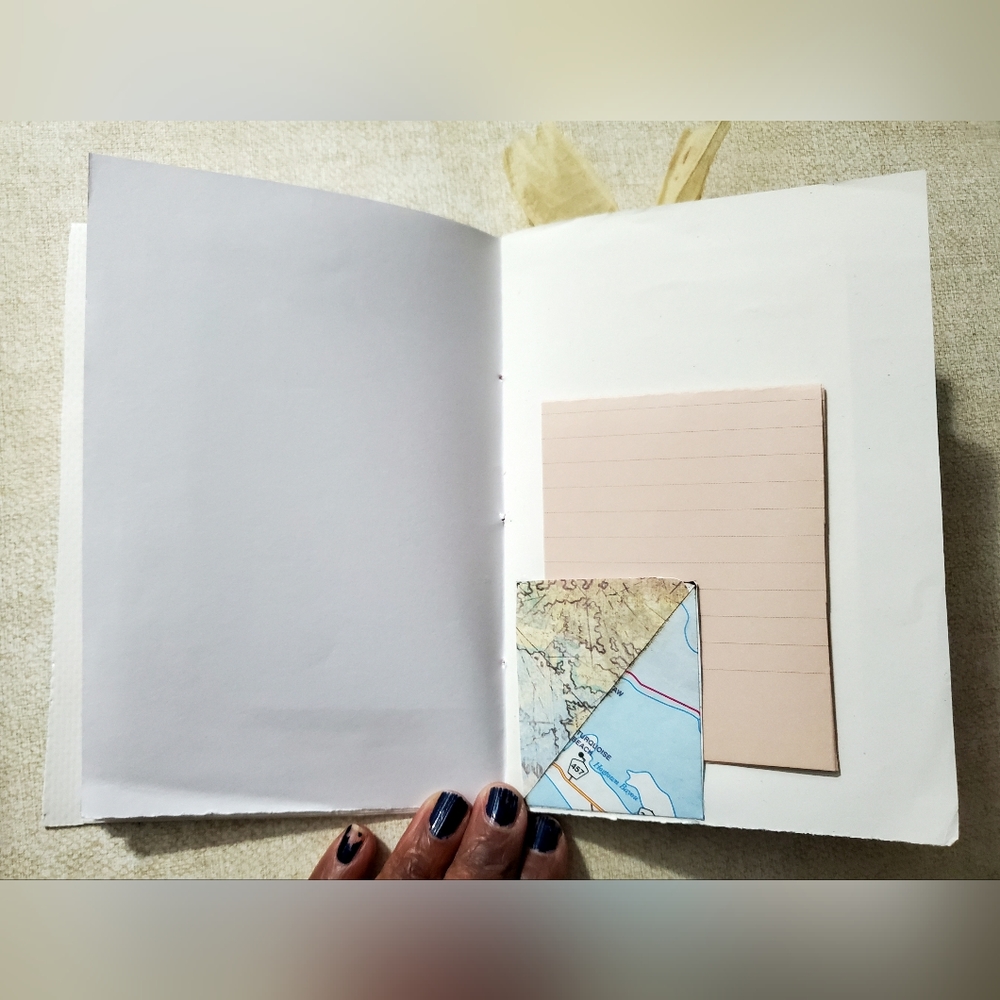 🙏 HAND CRAFTED Junk journal writing note paper, pockets, cards, ephemera - Picture 10 of 17